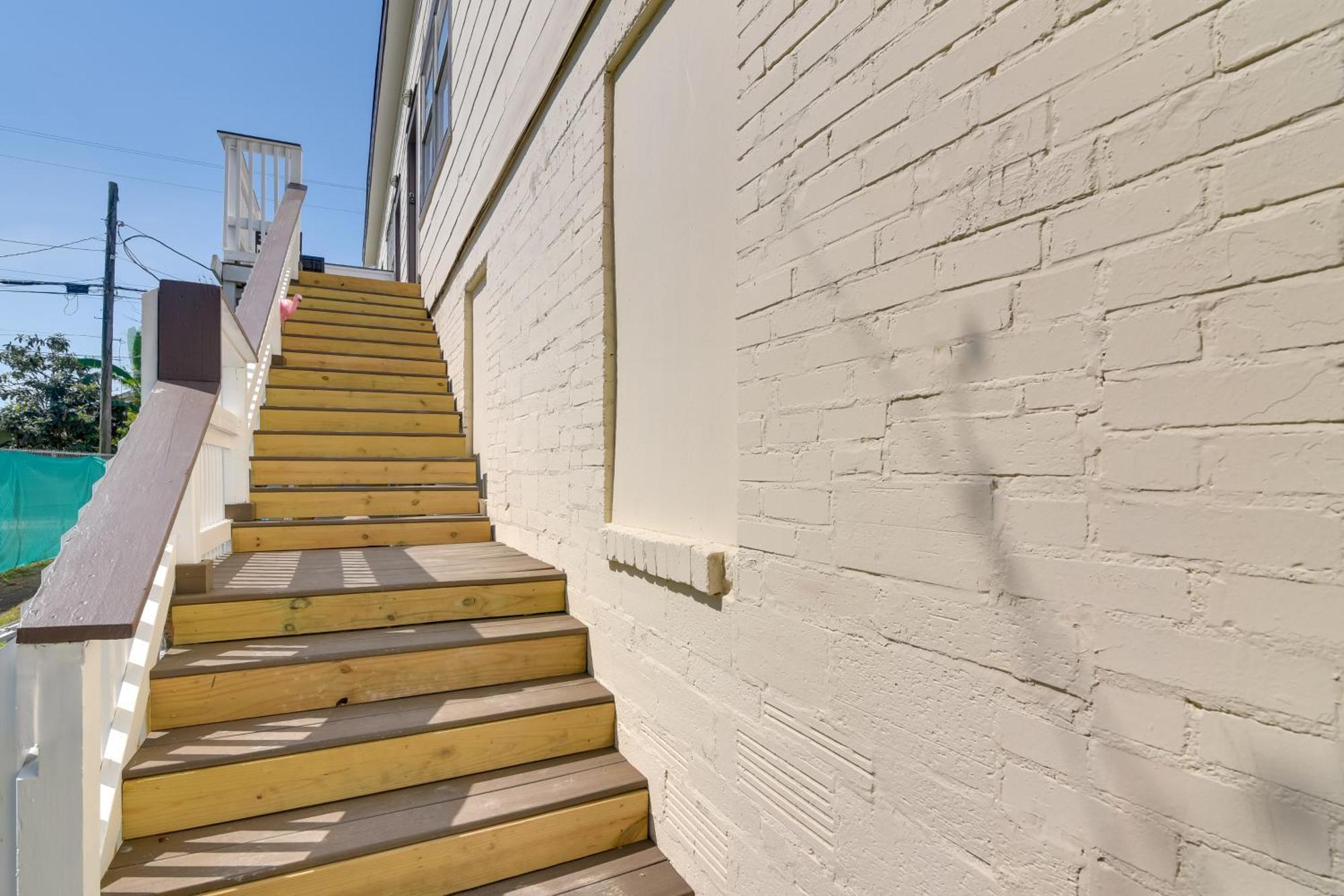 Beautiful Galveston Apt With Deck Less Than 3 Mi To Dtwn! Exterior photo